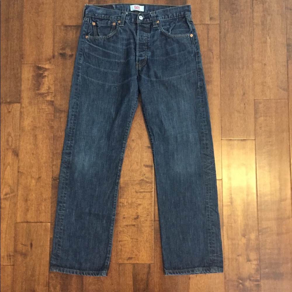 Levi’s 501 straight leg dark wash jeans 32 x 30